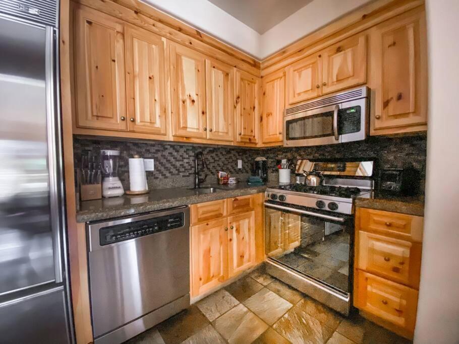 2Br Mountain Lodge Luxury Skiin Out Best Amenities Телърайд Екстериор снимка
